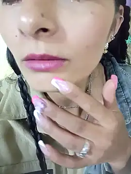 BELLA--26 online show from February 12, 2025, 10:26 pm