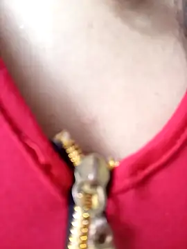 BELLA--26 online show from February 21, 2025, 6:04 pm