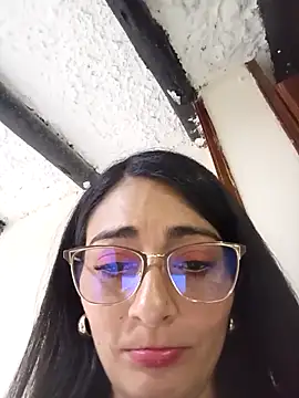 BELLA--26 online show from February 28, 2025, 10:28 pm