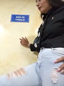 BELLA--26 online show from March 6, 2025, 8:16 pm