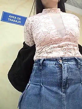 BELLA--26 online show from March 10, 2025, 8:45 pm