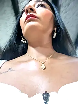 BELLA--26 online show from October 6, 2025, 2:03 pm