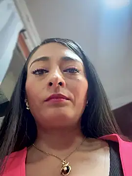 BELLA--26 online show from October 10, 2025, 1:54 pm