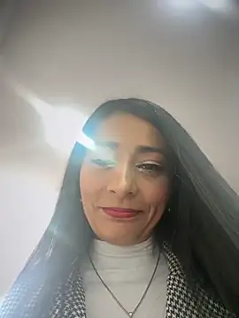 BELLA--26 online show from November 4, 2025, 2:16 pm