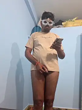 Desi Heat online show from October 21, 2025, 1:06 am