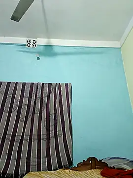  MilkyBar online show from February 11, 2025, 7:16 pm