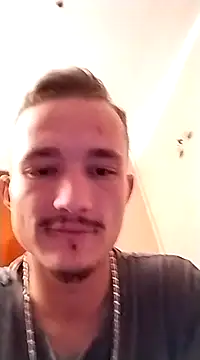 Snapshot of frankthefuck69 chatting on March 11, 2025, 1:37 am frankthefuck69 online show from March 11, 2025, 1:37 am