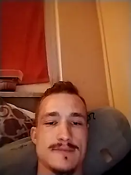 Snapshot of frankthefuck69 chatting on March 13, 2025, 5:22 am frankthefuck69 online show from March 13, 2025, 5:22 am