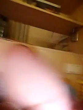 Snapshot of frankthefuck69 chatting on October 18, 2025, 7:03 pm frankthefuck69 online show from October 18, 2025, 7:03 pm