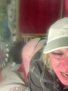 XxxDRAMAxxX online show from March 21, 2025, 6:05 am