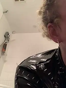 XxxDRAMAxxX online show from November 29, 2025, 9:23 am