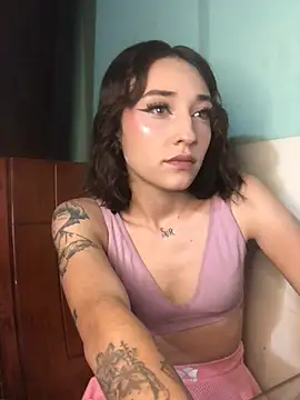 NickiYoung online show from January 20, 2025, 5:48 am