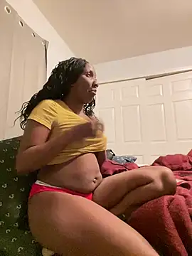 Yoshibaby2670 online show from February 10, 2025, 2:52 am