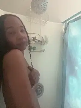 lunalustycumslut online show from January 15, 2025, 1:20 pm