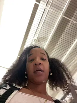 lunalustycumslut online show from February 24, 2025, 1:13 am