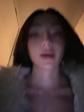 Maddy Jones online show from January 28, 2025, 6:07 pm