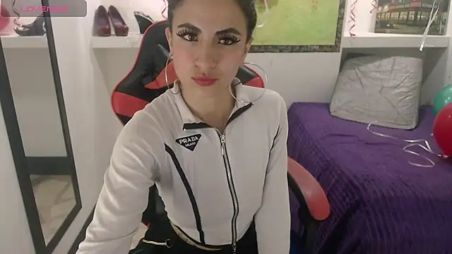 Anniee x online show from February 21, 2025, 12:06 pm