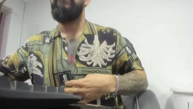Snapshot of ragnar881547 chatting on January 9, 2025, 2:11 am ragnar881547 online show from January 9, 2025, 2:11 am