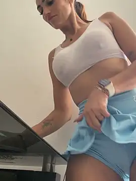 Samantha bigboobs online show from January 18, 2026, 4:22 pm