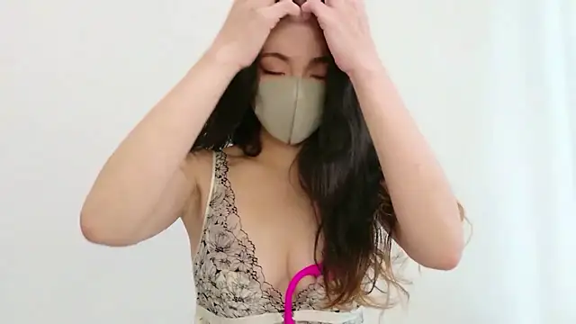 Mary-JP online show from April 22, 2026, 3:31 am