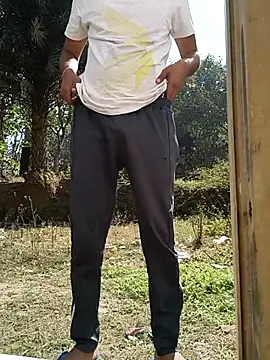 aryan 8051 online show from December 5, 2025, 6:33 am