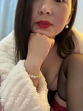 SSSniang- online show from February 14, 2025, 4:37 am