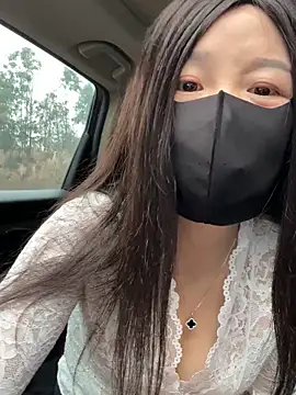 Snapshot of SSSniang- chatting on January 6, 2026, 1:09 am SSSniang- online show from January 6, 2026, 1:09 am