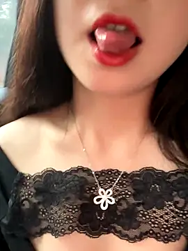 Snapshot of SSSniang- chatting on January 9, 2026, 1:08 am SSSniang- online show from January 9, 2026, 1:08 am