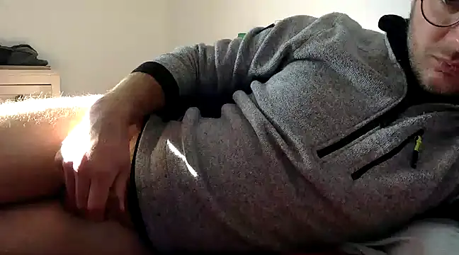 coquin5995 online show from February 1, 2025, 11:10 am