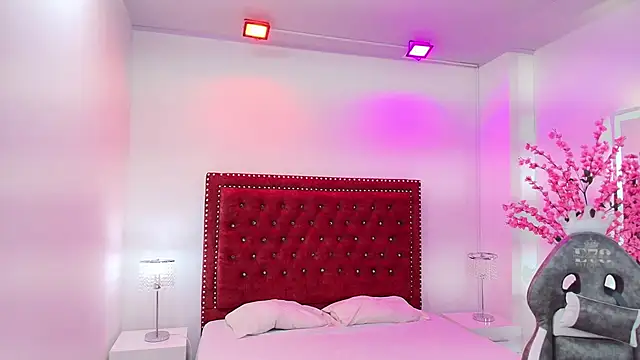 Arianna sweeet online show from December 3, 2025, 7:12 pm