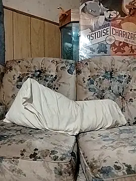 Rebeckalove online show from March 16, 2025, 9:05 am