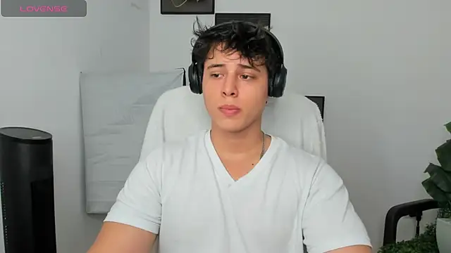 Thom Ohtani online show from March 7, 2025, 2:04 am