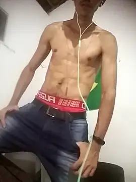 MagrinhoSaradoo online show from March 2, 2025, 1:47 am