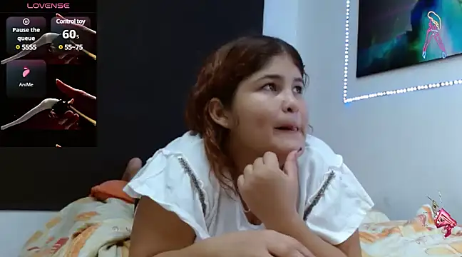 fabyana-queen online show from January 23, 2025, 2:44 am