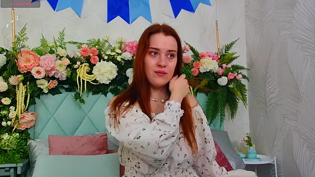 EllieGarson online show from September 25, 2025, 5:16 pm