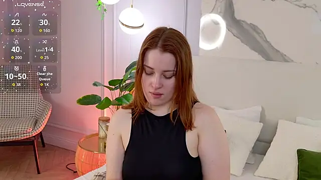 EllieGarson online show from June 4, 2026, 5:19 pm