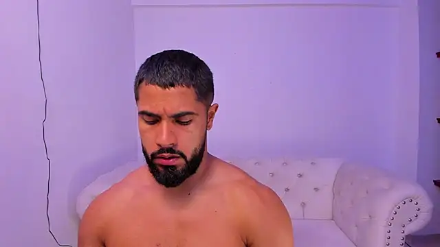 Santiago huntt online show from December 27, 2024, 9:54 pm