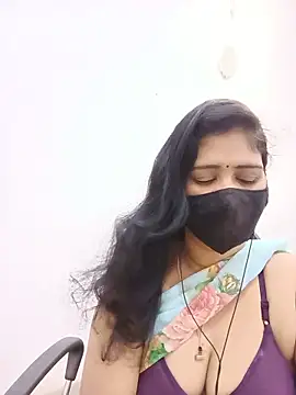 Snapshot of Lucky-Deepthi chatting on May 24, 2026, 10:26 pm Lucky-Deepthi online show from May 24, 2026, 10:26 pm