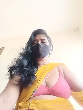 Snapshot of Lucky-Deepthi chatting on June 2, 2026, 7:54 am Lucky-Deepthi online show from June 2, 2026, 7:54 am