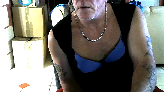 aigledauphin online show from December 4, 2025, 1:20 pm