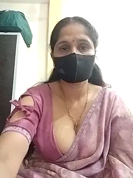 priyancyfun online show from March 22, 2026, 4:54 pm