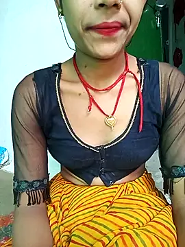 Amaya Bajwa online show from February 28, 2025, 4:54 am