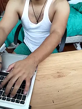 pitorico bb online show from April 24, 2026, 5:48 pm