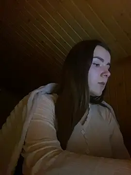 mewKate online show from February 21, 2025, 6:37 pm