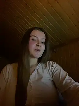 mewKate online show from February 22, 2025, 6:41 pm