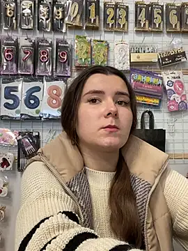 mewKate online show from April 9, 2026, 12:43 pm