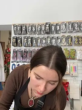 mewKate online show from April 21, 2026, 11:05 am