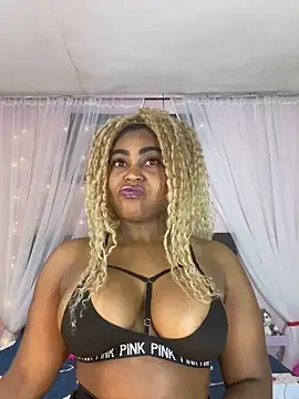 Aliana Ross online show from February 11, 2025, 10:39 pm