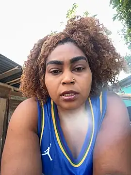 Aliana Ross online show from November 21, 2025, 2:16 pm