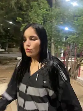 Snapshot of the_queen_of_street chatting on March 10, 2026, 4:06 am the queen of street online show from March 10, 2026, 4:06 am